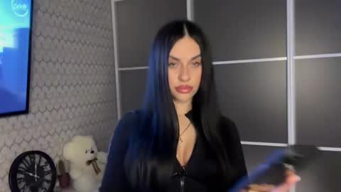 CLEOPATRA online show from 01-16-25, 08:57