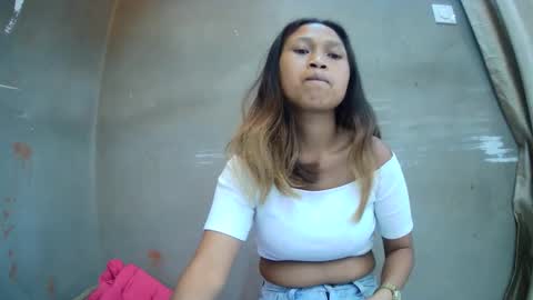 Annah maru online show from 03-27-26, 08:20