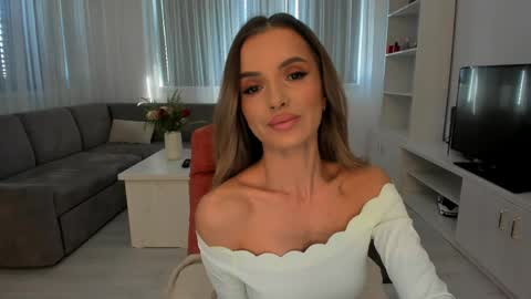 Snapshot of annaise_ chatting on 04-25-26, 09:23 annaise online show from 04-25-26, 09:23