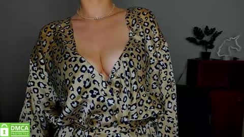 Snapshot of annakillian_kiss chatting on 11-02-25, 06:27 Anna online show from 11-02-25, 06:27