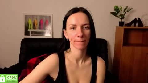 Snapshot of annakillian_kiss chatting on 04-21-26, 05:47 Anna online show from 04-21-26, 05:47