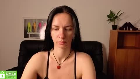Snapshot of annakillian_kiss chatting on 06-21-26, 05:21 Anna online show from 06-21-26, 05:21