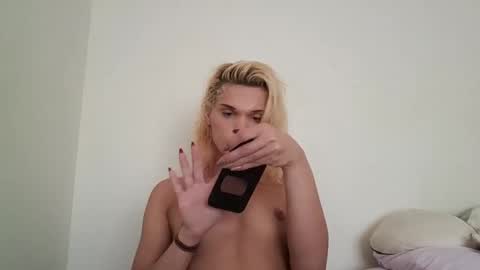 AnnaMarrie online show from 10-30-25, 08:09