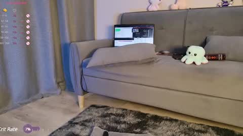 Snapshot of annatrueno chatting on 02-20-25, 11:43 Anna online show from 02-20-25, 11:43