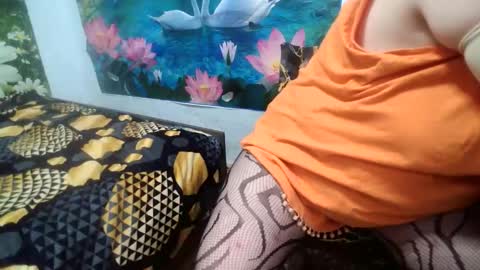 Snapshot of annaxgoldx chatting on 05-17-26, 06:55 AnnaxGoldX online show from 05-17-26, 06:55