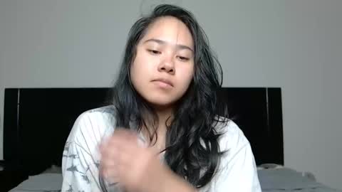 Anna online show from 10-27-25, 05:33