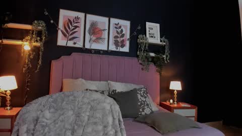 Snapshot of anne_cherrydh chatting on 01-06-26, 03:43 anne_cherrydh online show from 01-06-26, 03:43