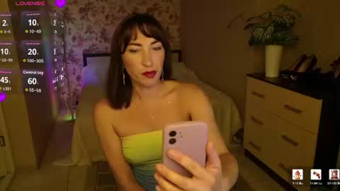 Snapshot of anne_karma chatting on 07-18-26, 08:45 anne_karma online show from 07-18-26, 08:45