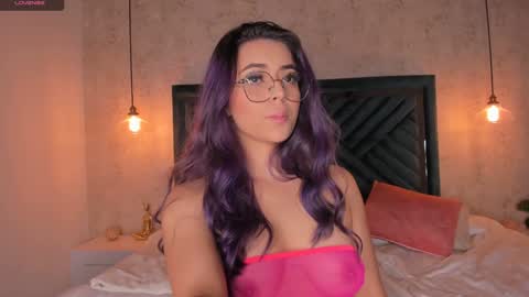 Snapshot of anne_mallow chatting on 01-06-25, 07:42 Ann online show from 01-06-25, 07:42