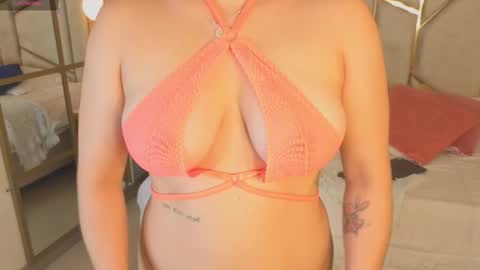 Snapshot of anne_mallow chatting on 02-14-26, 12:24 Ann online show from 02-14-26, 12:24