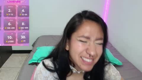 Anne  online show from 09-19-25, 04:18