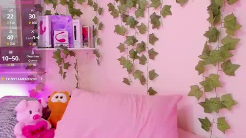 Anne online show from 02-24-25, 08:47