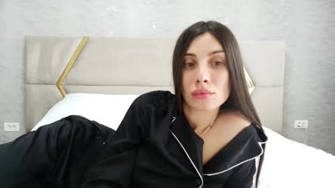 AnneHotxxx online show from 05-13-26, 08:34