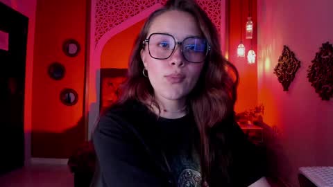 Snapshot of annejane_ chatting on 12-03-24, 11:35 Anne online show from 12-03-24, 11:35