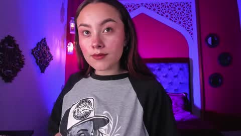 Snapshot of annejane_ chatting on 01-19-25, 08:30 Anne online show from 01-19-25, 08:30