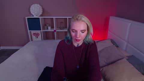 Snapshot of annetenet chatting on 01-30-25, 08:32 Annet online show from 01-30-25, 08:32