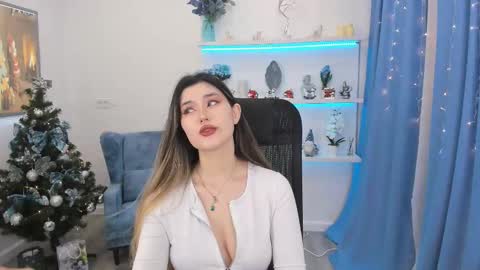 annetli online show from 12-19-25, 03:24