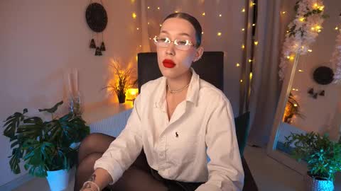  Anna  online show from 10-09-25, 06:22