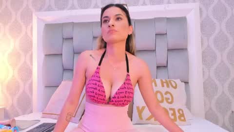 anni_honeyrivera online show from 01-26-25, 08:02