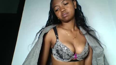 annica86 online show from 06-30-26, 06:53