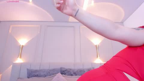 annie_20_ online show from 02-19-26, 12:12