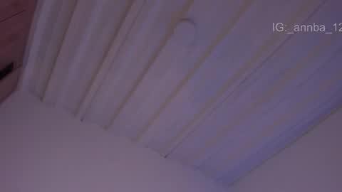 annie_barozzi online show from 04-01-26, 02:58