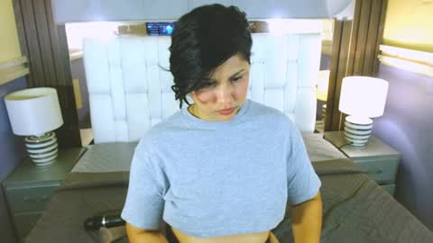 Annie  online show from 04-10-26, 06:01