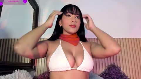 Snapshot of annie_paradisee chatting on 03-17-26, 12:08 Annie online show from 03-17-26, 12:08