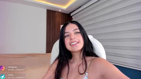 Snapshot of annie_roberts7 chatting on 02-11-25, 08:42 Annie Roberts online show from 02-11-25, 08:42