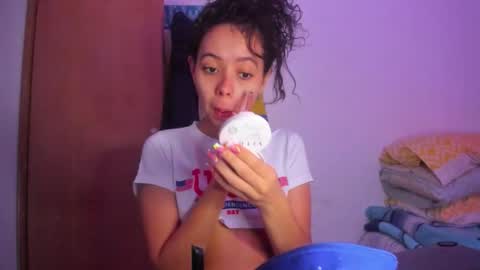 annie_rosse1017 online show from 02-28-26, 01:23