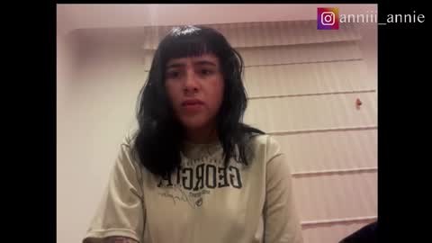 JEANNE no olvides seguirme dont forget follow me  uu online show from 10-02-25, 02:40