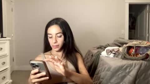 annie_xxx111 online show from 10-28-25, 12:14