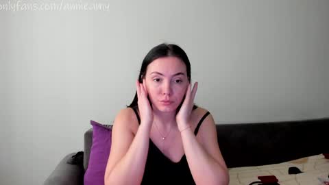 Annie online show from 04-16-26, 11:11