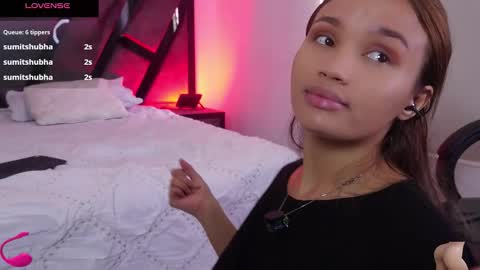 Annie and Stefan online show from 12-18-25, 02:12