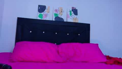 AnnieCollins69 online show from 03-11-26, 08:59