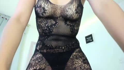 Snapshot of anniegray_12 chatting on 12-18-24, 03:58 Annie online show from 12-18-24, 03:58