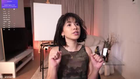 Snapshot of anniehillofficial_ chatting on 02-12-25, 09:11 anniehillofficial_ online show from 02-12-25, 09:11