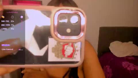 Snapshot of anniejasmin_ chatting on 09-19-25, 04:58 A N N I E online show from 09-19-25, 04:58