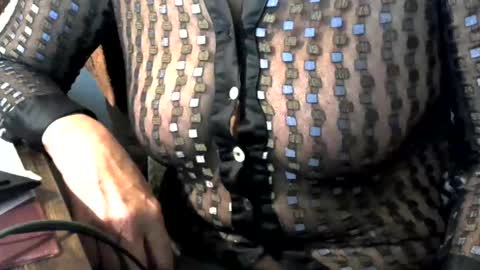 Snapshot of anniematriss chatting on 10-05-25, 04:38 anniematriss online show from 10-05-25, 04:38