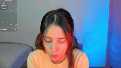 Annie online show from 09-24-25, 02:48