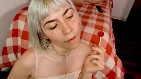 annietinky online show from 11-10-25, 03:05