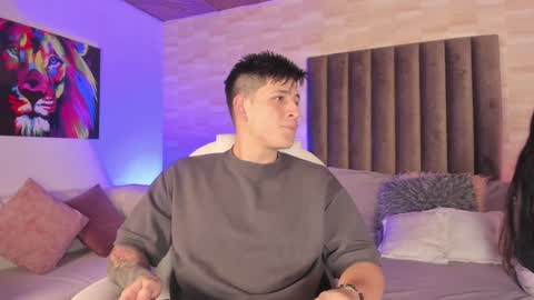 Snapshot of anniie_and_alex chatting on 01-25-25, 12:58 Annie Alex online show from 01-25-25, 12:58