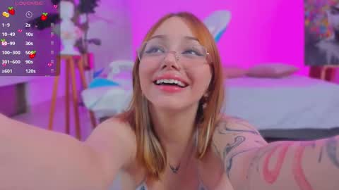 Snapshot of anniita_ chatting on 11-14-25, 03:49 VIVIANNA online show from 11-14-25, 03:49