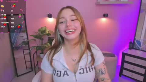 Snapshot of anniita_ chatting on 07-08-26, 02:49 VIVIANNA online show from 07-08-26, 02:49