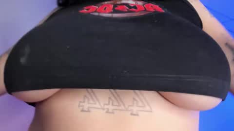 Annika online show from 09-10-25, 04:23