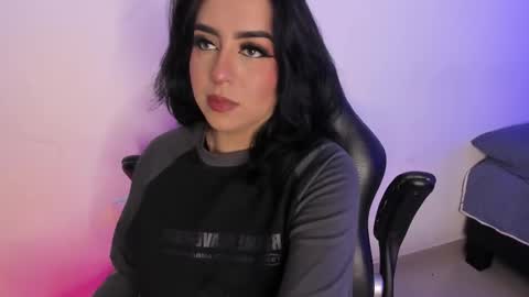 Annika online show from 09-27-25, 03:55