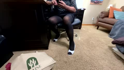 Snapshot of anninpantyhose chatting on 06-04-26, 09:43 Anninpantyhose online show from 06-04-26, 09:43