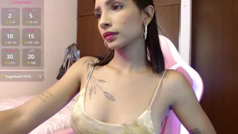 AnnaS online show from 12-26-24, 10:52
