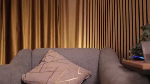 Snapshot of annittastar chatting on 10-20-25, 02:23 annittastar online show from 10-20-25, 02:23