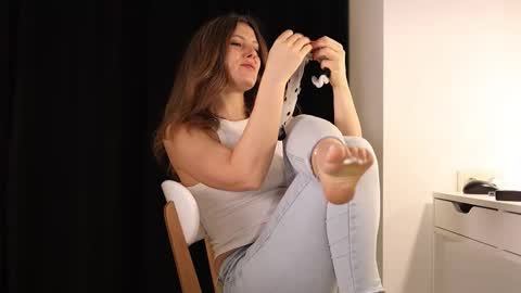 Snapshot of annittastar chatting on 01-12-26, 03:56 annittastar online show from 01-12-26, 03:56